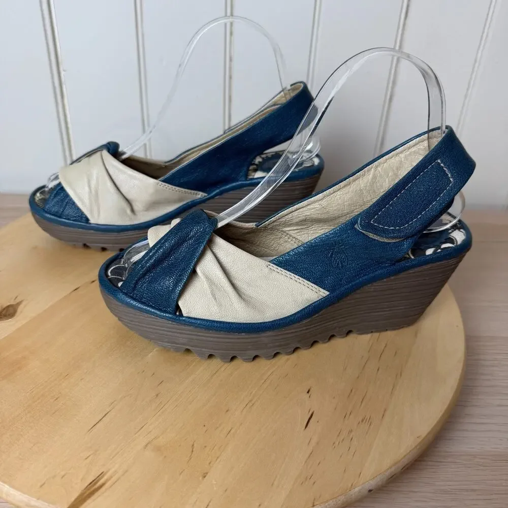 FLY LONDON EU 37 US 6-6.5 Yakin Yata Leather Blue Cream Sandals - Picture 6 of 15